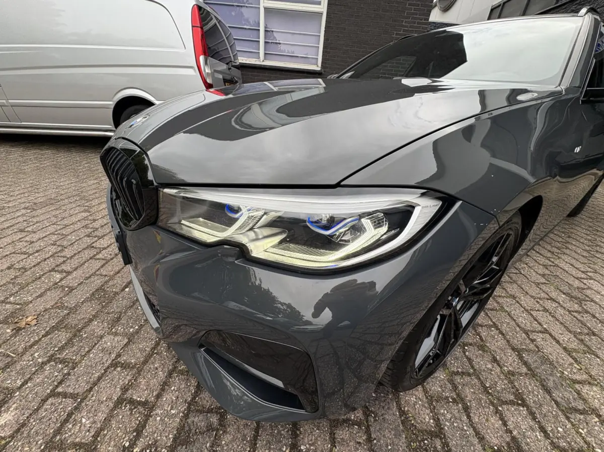330i High Executive Edition