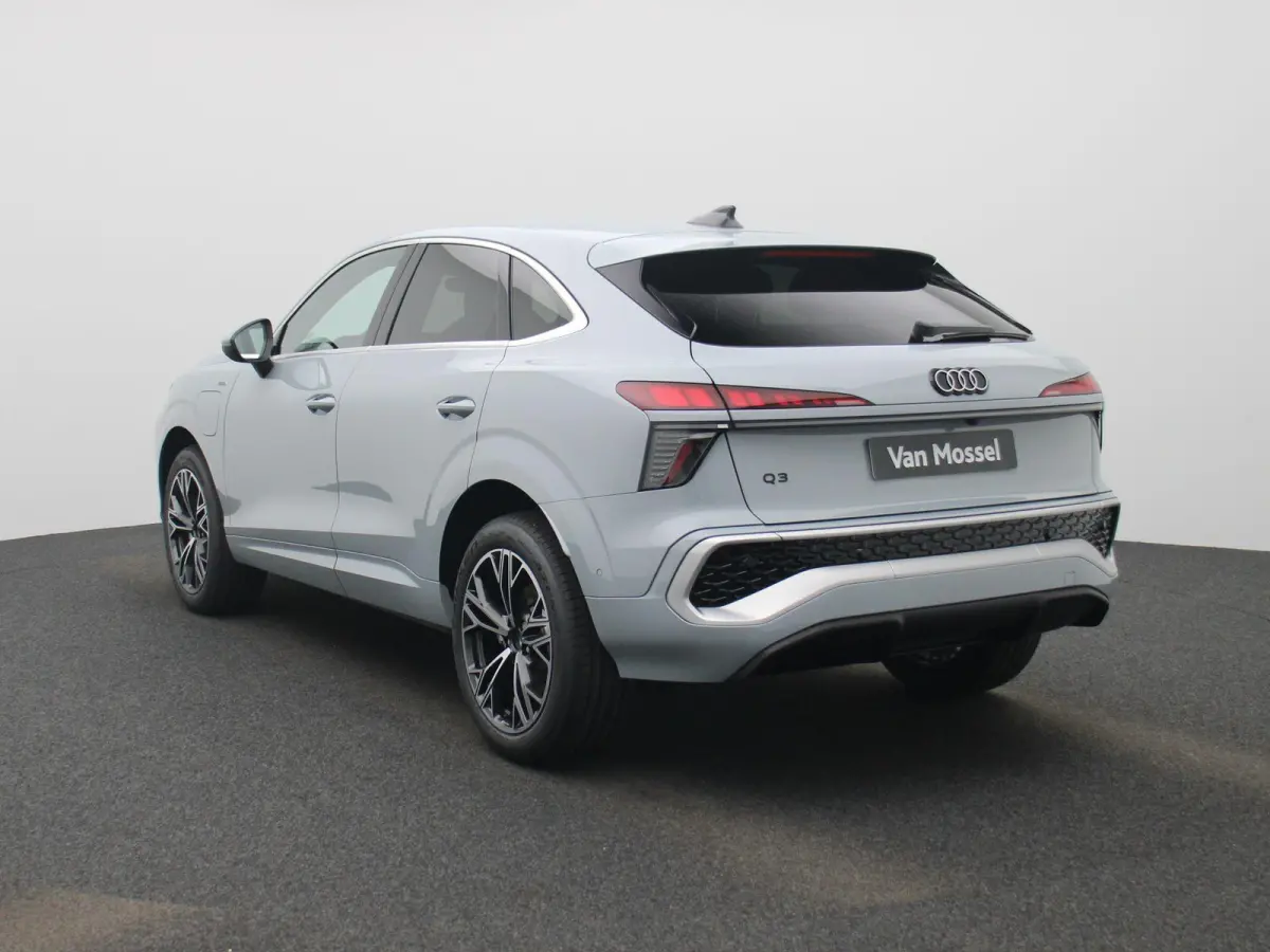 1.5 e-hybrid S edition | 272 PK | 19 inch velgen | Privacy Glas | Stoelverwarming | Ledkoplampen plus |