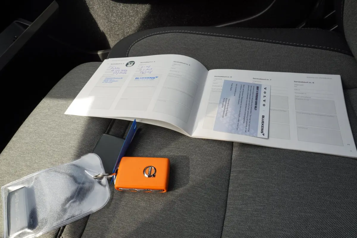 1.5 T5 Business ACCU PAKKET NIEUW Pro+360 Camera+elek-Klep+Stoel-verw+Full-Navigatie