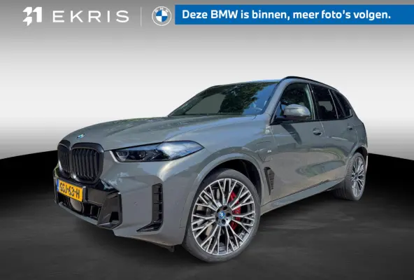 xDrive50e | M Sportpakket Pro | 22 inch BMW Individual Multispaak | Integral Active Steering | Glazen panoramadak | Soft-Close-Automatic voor portieren | Driving Assistant Professional