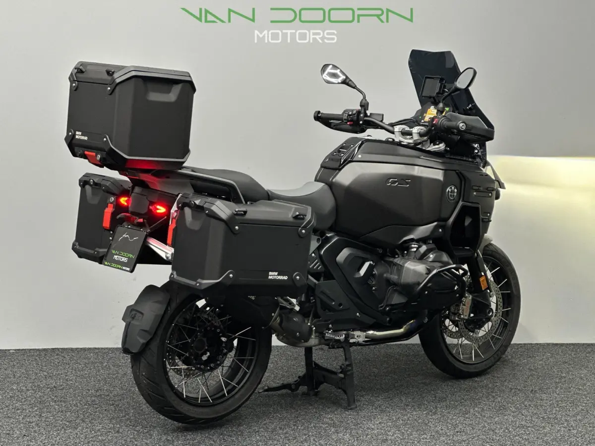 / FULL / Dealer onderhouden /