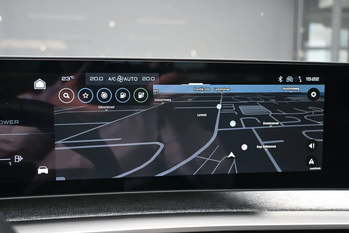1.6 plug-in Hybrid 195 Allure | Afn. Trekhaak | 360 Camera | Navigatie | Adaptive Cruise | Draadloos Apple Carplay & Android Auto | !!