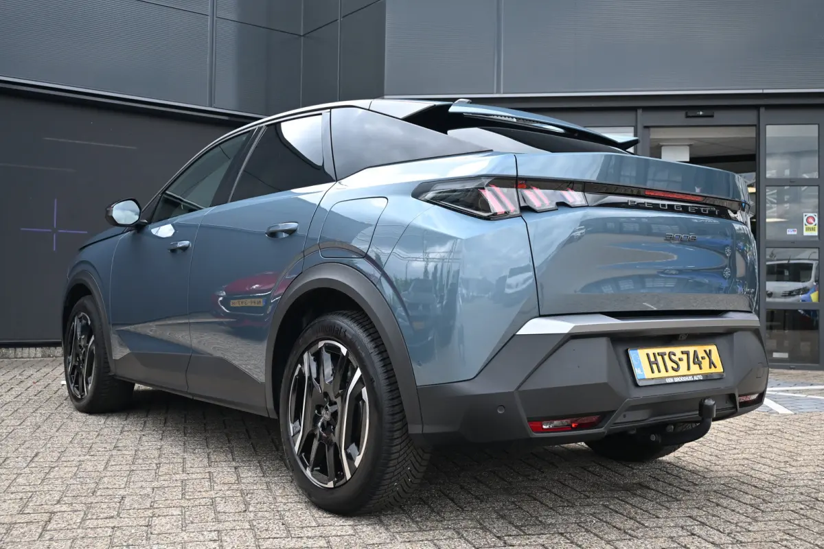 1.6 plug-in Hybrid 195 Allure | Afn. Trekhaak | 360 Camera | Navigatie | Adaptive Cruise | Draadloos Apple Carplay & Android Auto | !!