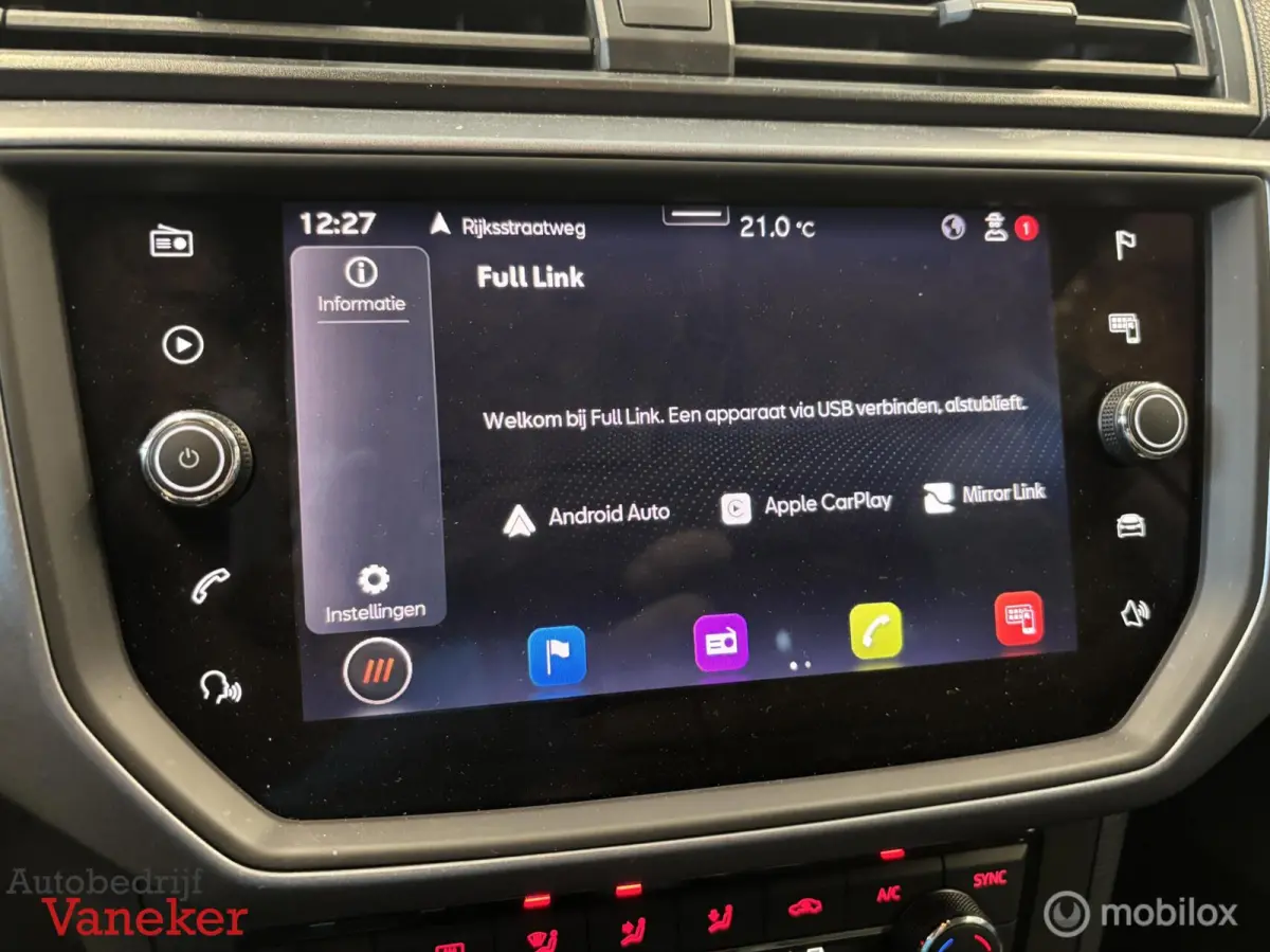 1.0 TSI Style Business Intense Plus|Camera|Carplay|