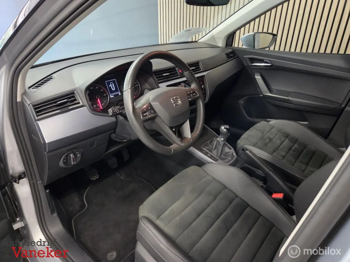 1.0 TSI Style Business Intense Plus|Camera|Carplay|