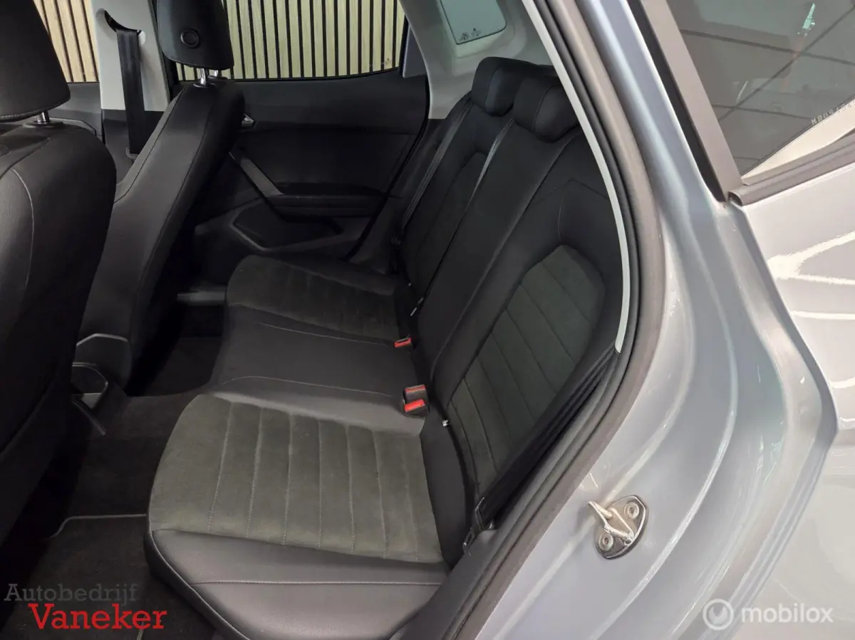 1.0 TSI Style Business Intense Plus|Camera|Carplay|
