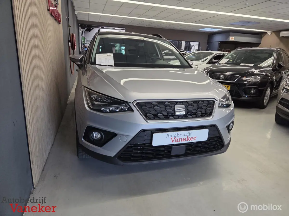 1.0 TSI Style Business Intense Plus|Camera|Carplay|