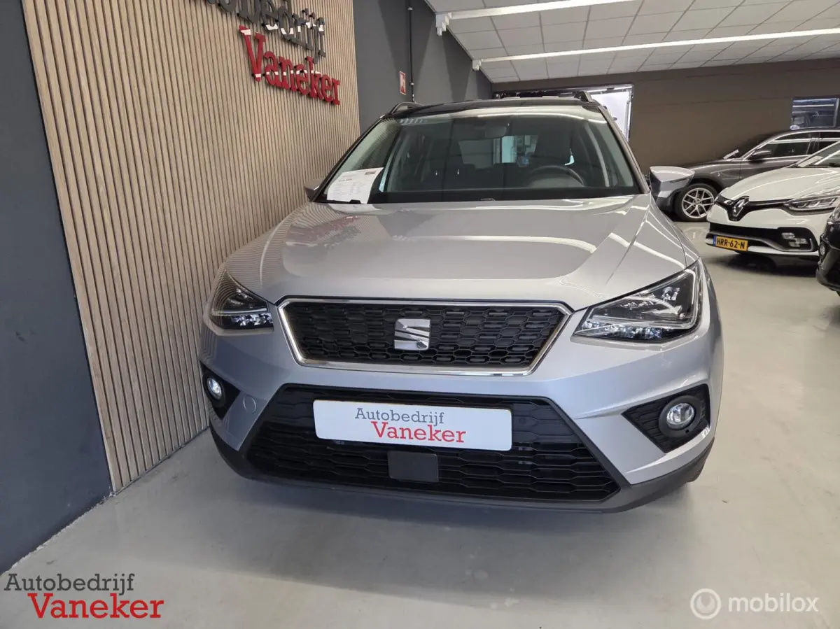 1.0 TSI Style Business Intense Plus|Camera|Carplay|