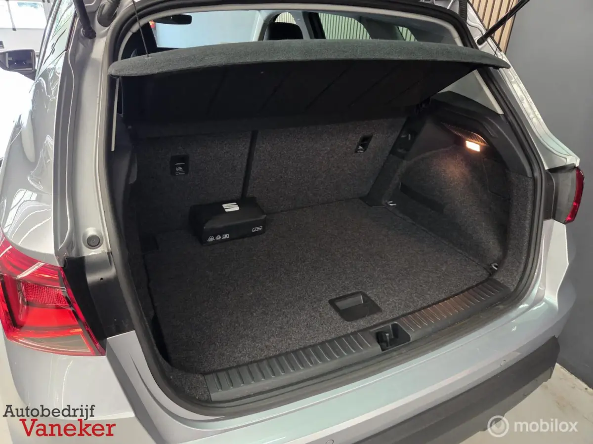 1.0 TSI Style Business Intense Plus|Camera|Carplay|