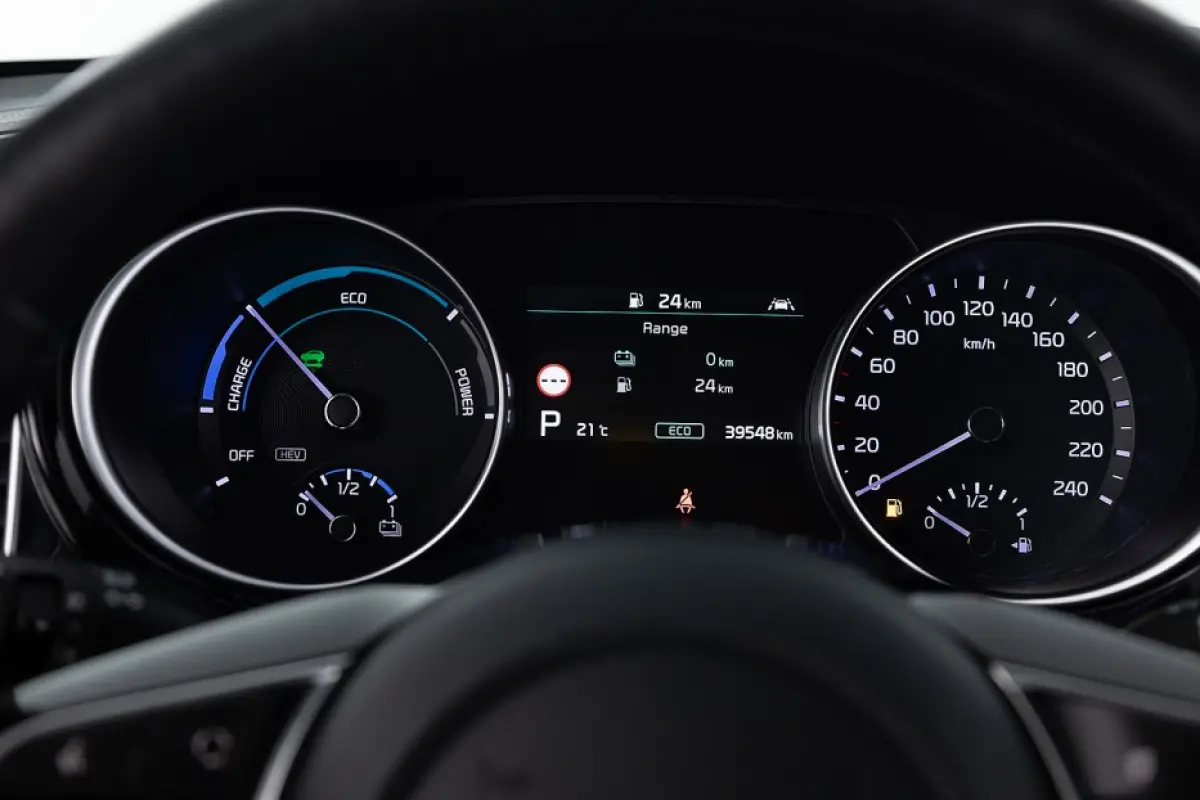 1.6 GDi PHEV DynamicPlusLine | CARPLAY | 18 Inch | Half LEDER | NAVI | CAMERA