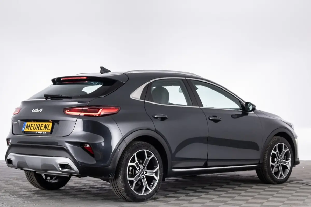 1.6 GDi PHEV DynamicPlusLine | CARPLAY | 18 Inch | Half LEDER | NAVI | CAMERA