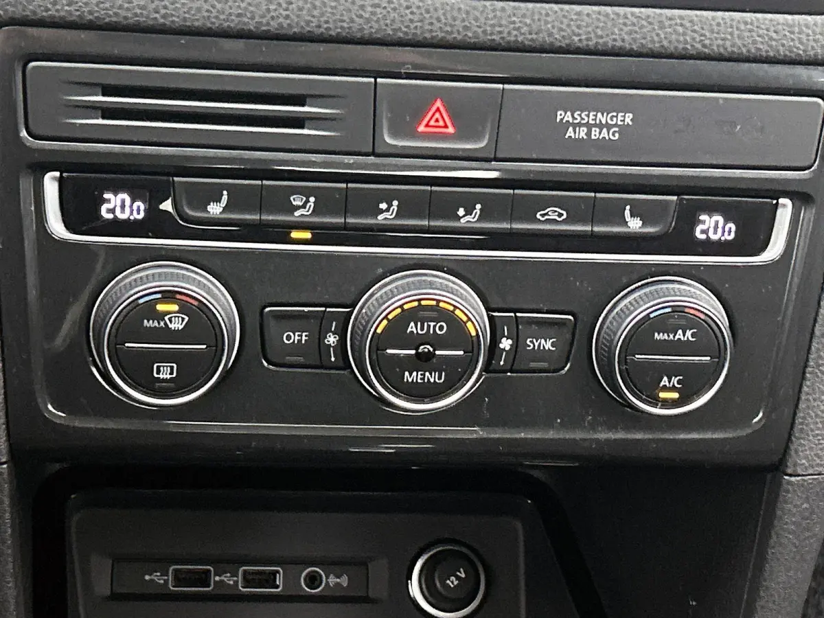 1.5 TSI ACT Comfortline | Automaat | Apple carplay | Trekhaak | Airco | Parkeersensoren Voor+Achter | Stoelverwarming |
