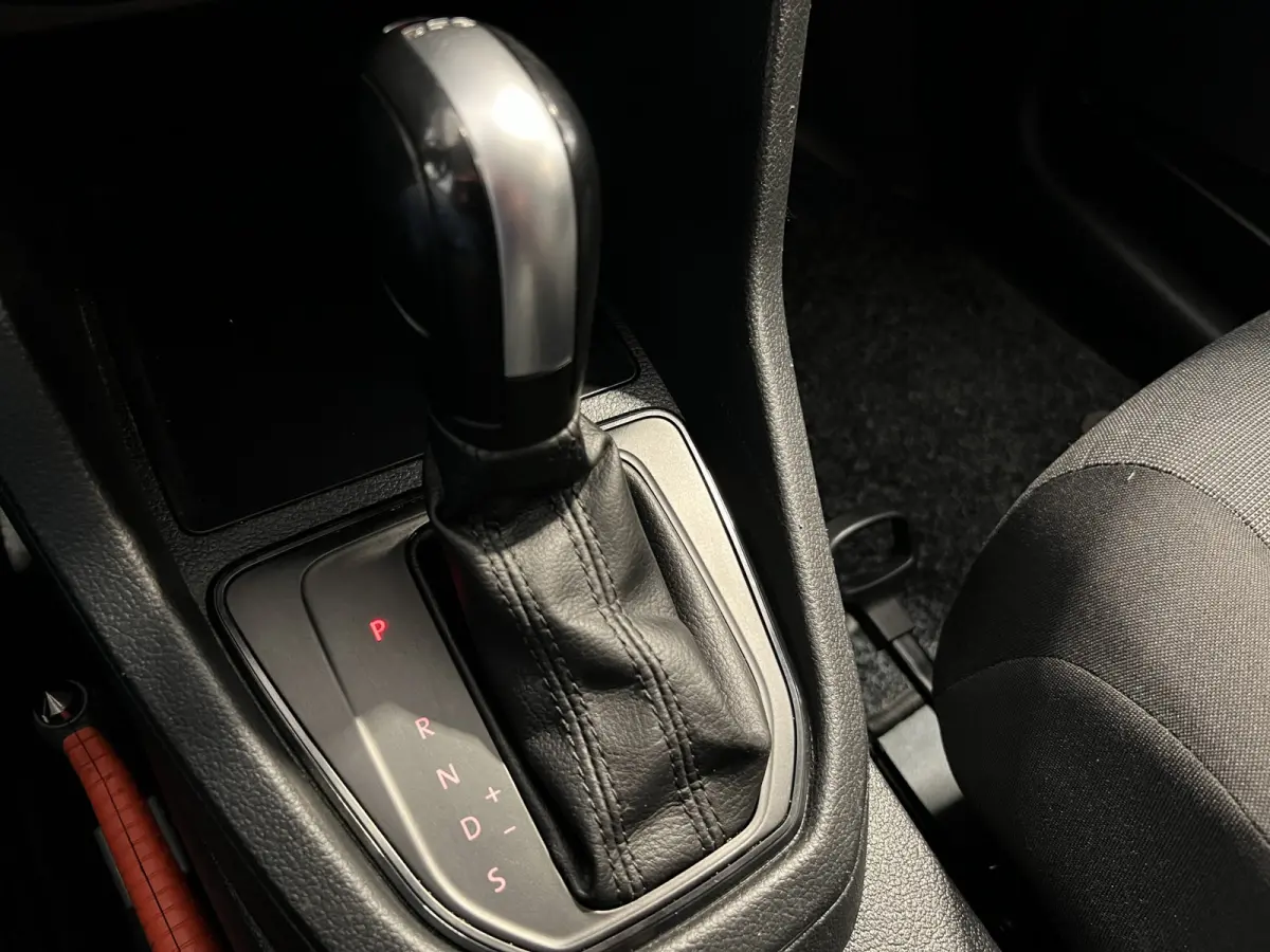2.0 TDI L2H1 BMT Maxi C-Edition automaat | Navigatie | PDC Voor en Achter | Adaptieve Cruise Control | Airco |