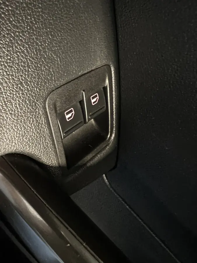 2.0 TDI L2H1 BMT Maxi C-Edition automaat | Navigatie | PDC Voor en Achter | Adaptieve Cruise Control | Airco |