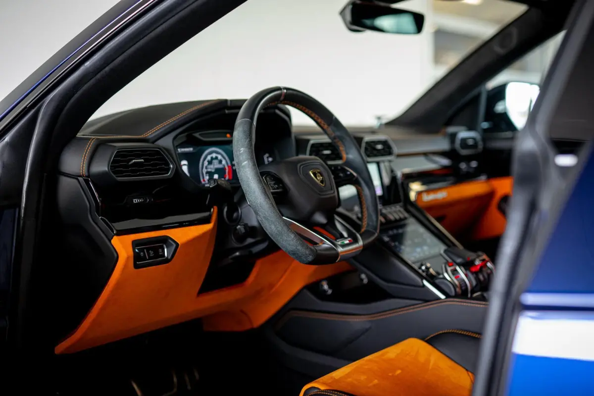 4.0 V8 | Akra | 23 Inch | Pano | B&O | HUD