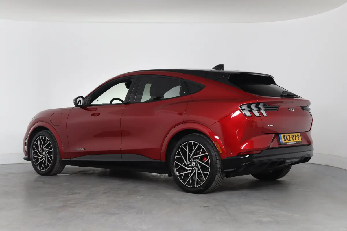 GT AWD 98kw | Panorama Dak | Memory | B&O | LED | Winter Pack | Clima | 360 Camera | Adaptive Cruise | Leder/Alcantara