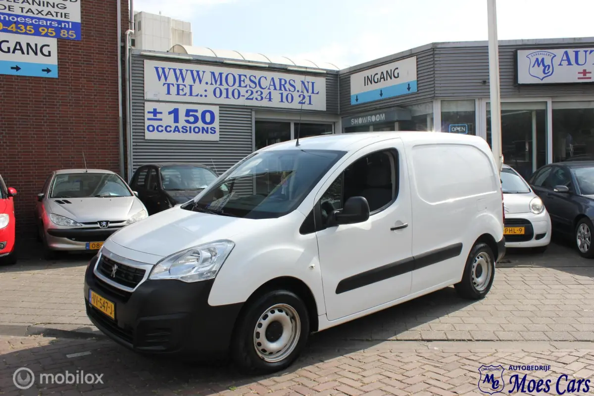 bestel 120 1.6 BlueHDi 75 L1 Première