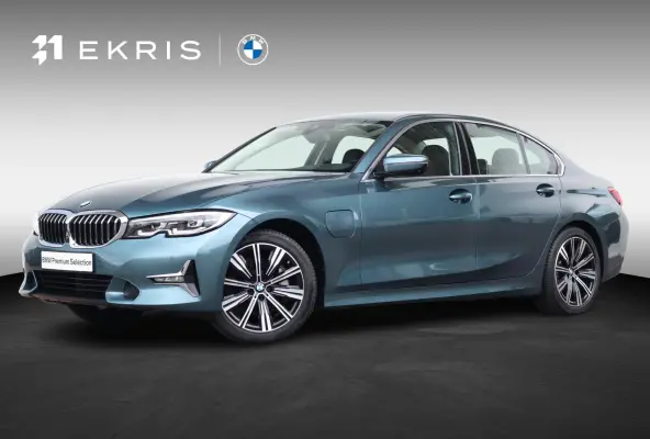 330e eDrive Edition | SoH 84% | Verwarmde Voorstoelen | Trekhaak | Harman Kardon | Parking Assistant Plus | Head-Up | Elektr. Achterklep |