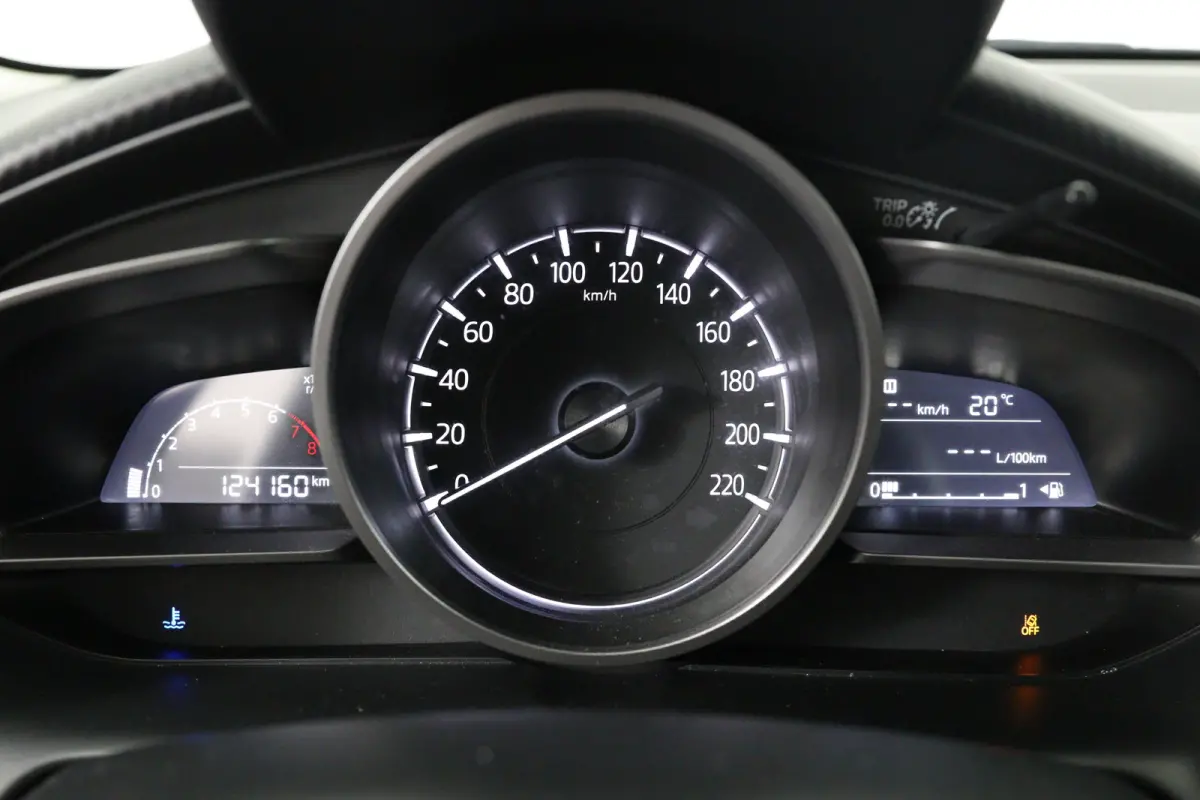 1.5 Skyactiv-G Skylease+ | Navi | Parkeersensoren | Airco | Cruise Control | Stoelverwarming | Lichtmetalen Velgen
