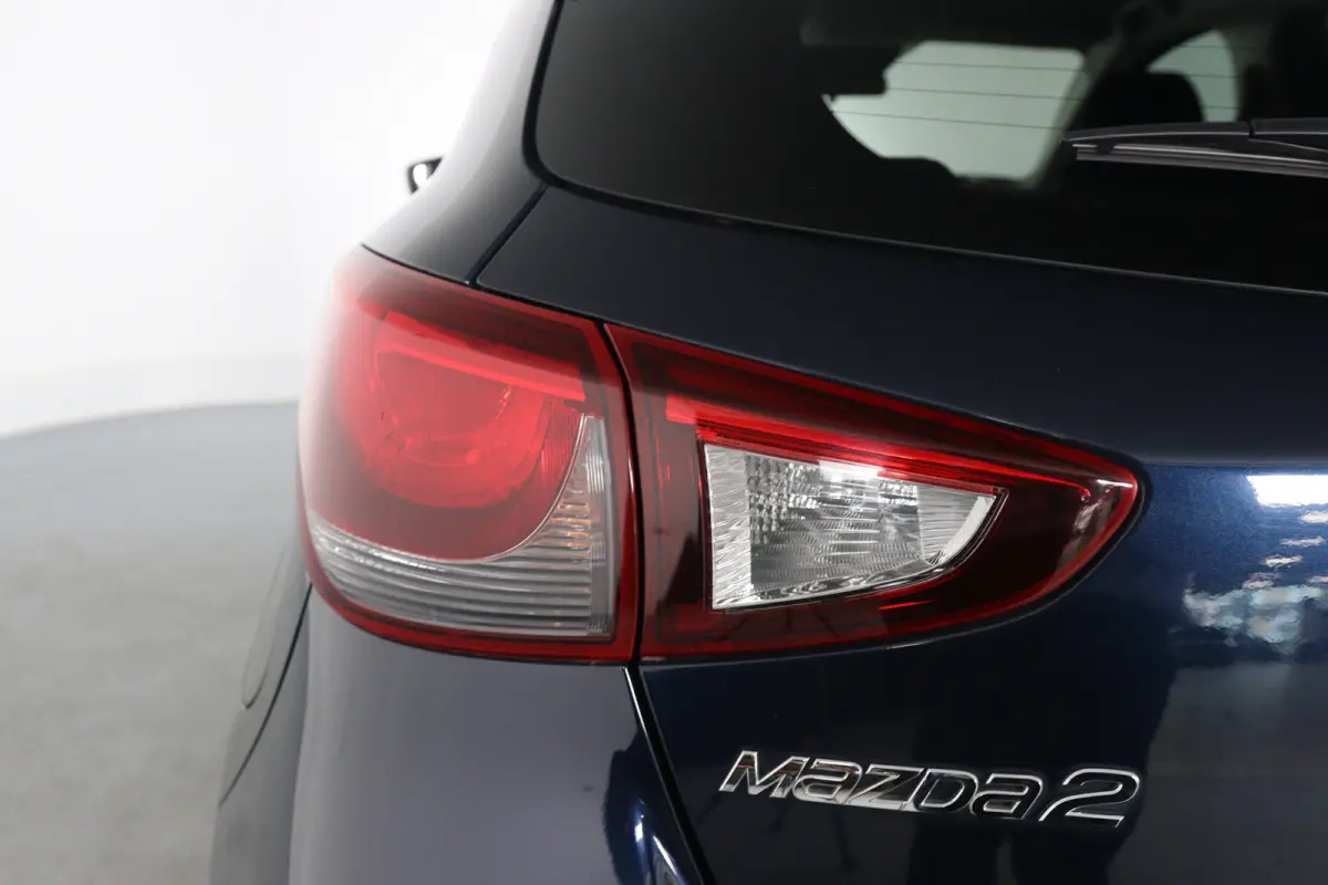 1.5 Skyactiv-G Skylease+ | Navi | Parkeersensoren | Airco | Cruise Control | Stoelverwarming | Lichtmetalen Velgen