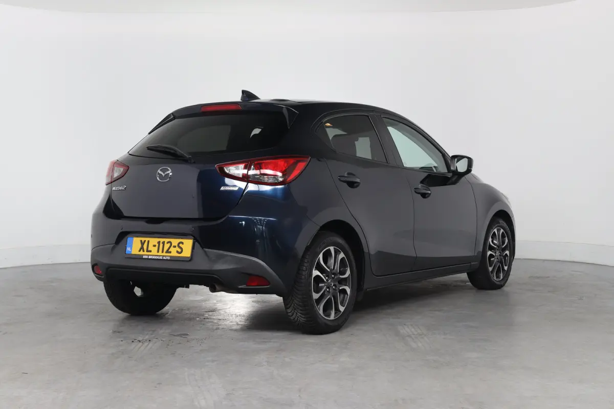 1.5 Skyactiv-G Skylease+ | Navi | Parkeersensoren | Airco | Cruise Control | Stoelverwarming | Lichtmetalen Velgen