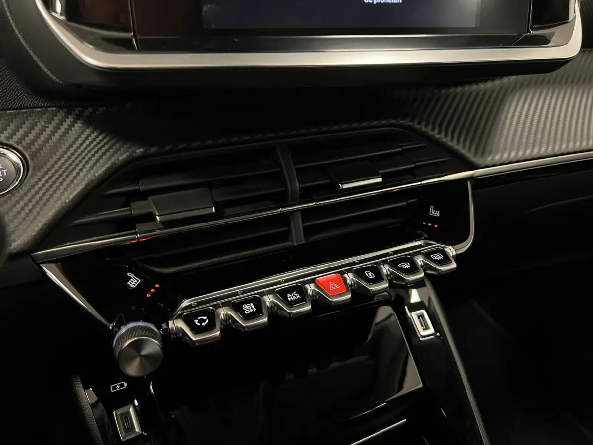 EV Allure Pack 50 kWh / 136PK / H.LEDER / NAVI / CRUISE.C /