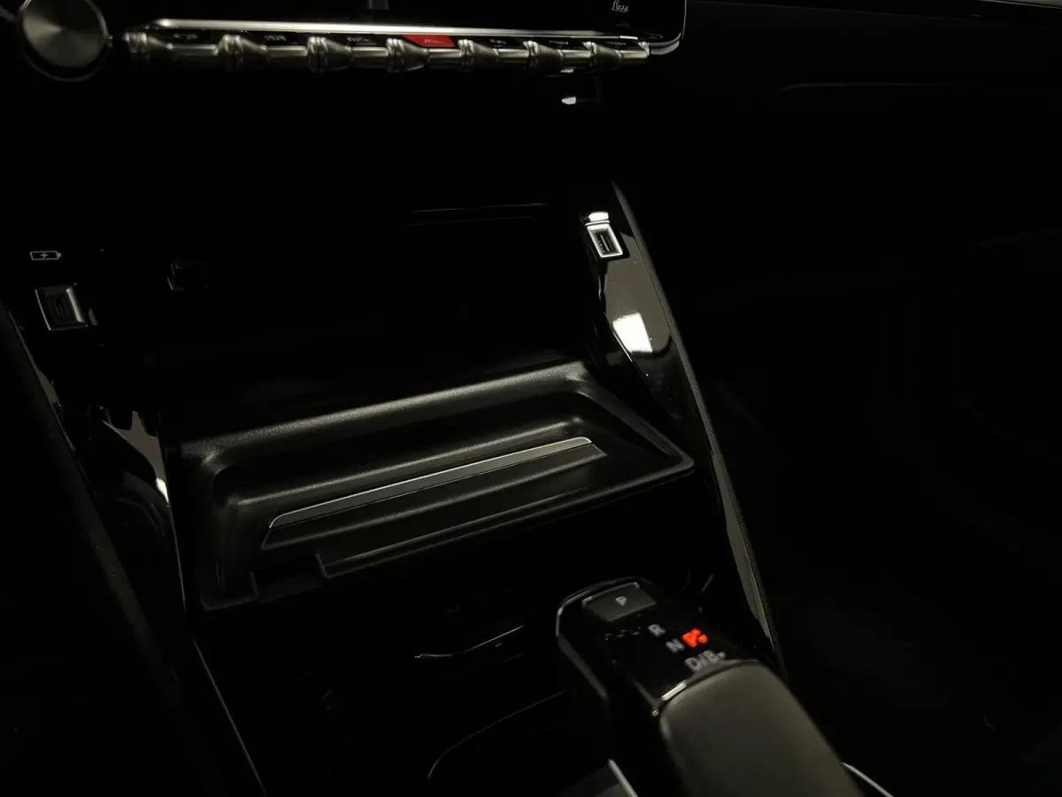 EV Allure Pack 50 kWh / 136PK / H.LEDER / NAVI / CRUISE.C /