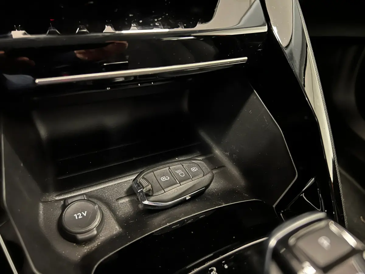 EV Allure Pack 50 kWh / 136PK / H.LEDER / NAVI / CRUISE.C /