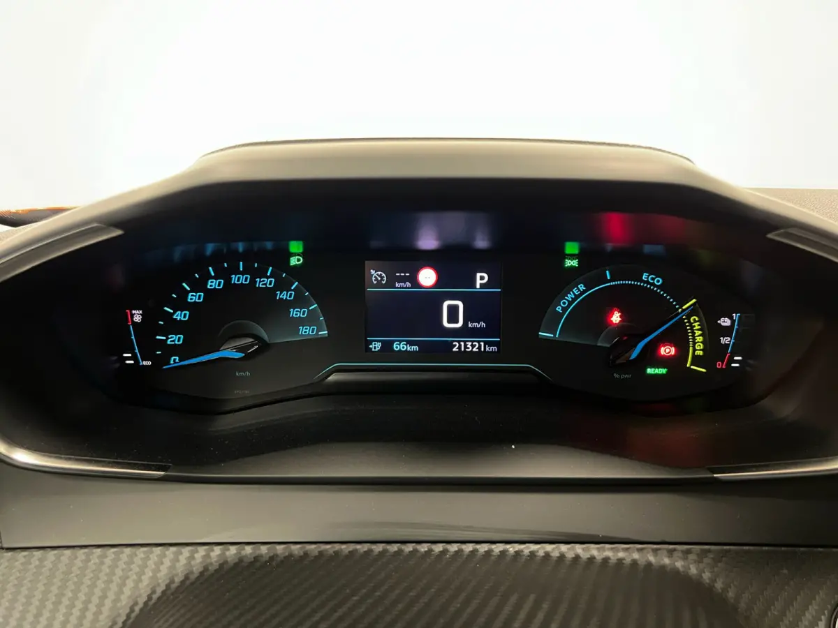 EV Allure Pack 50 kWh / 136PK / H.LEDER / NAVI / CRUISE.C /