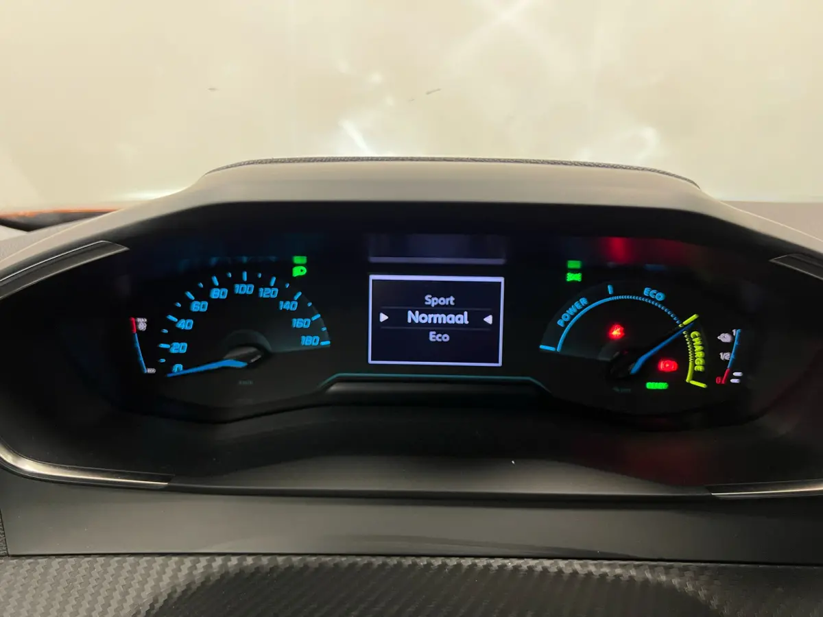 EV Allure Pack 50 kWh / 136PK / H.LEDER / NAVI / CRUISE.C /