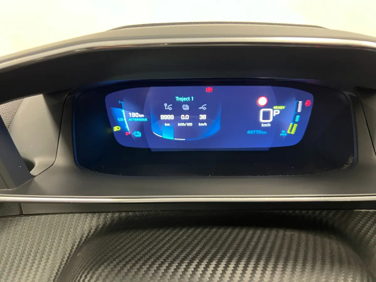 EV Allure Pack 50 kWh / 136PK / NAVI / CRUISE.C / H.LEDER /