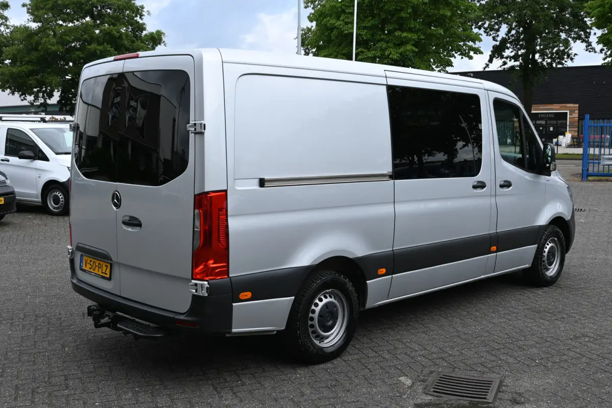 315 CDI L2H1 RWD 3500 KG trekhaak, Werkplaats inrichting, Geveerde stoel, MBUX 10.25