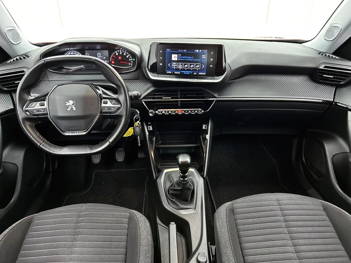 1.2 PureTech Active | Parkeersensoren Achter | Airco | Cruise Control | Apple Carplay / Android Auto | Navigatie