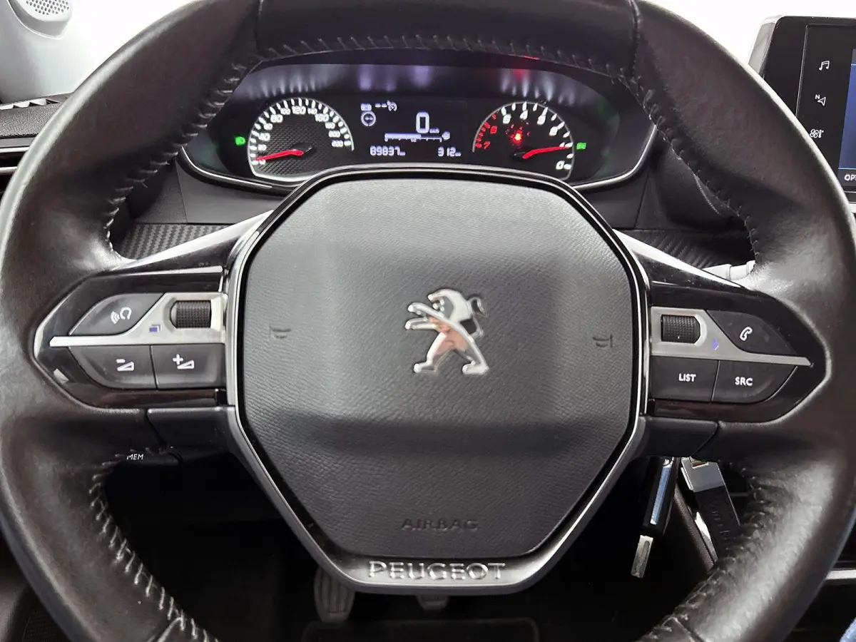 1.2 PureTech Active | Parkeersensoren Achter | Airco | Cruise Control | Apple Carplay / Android Auto | Navigatie