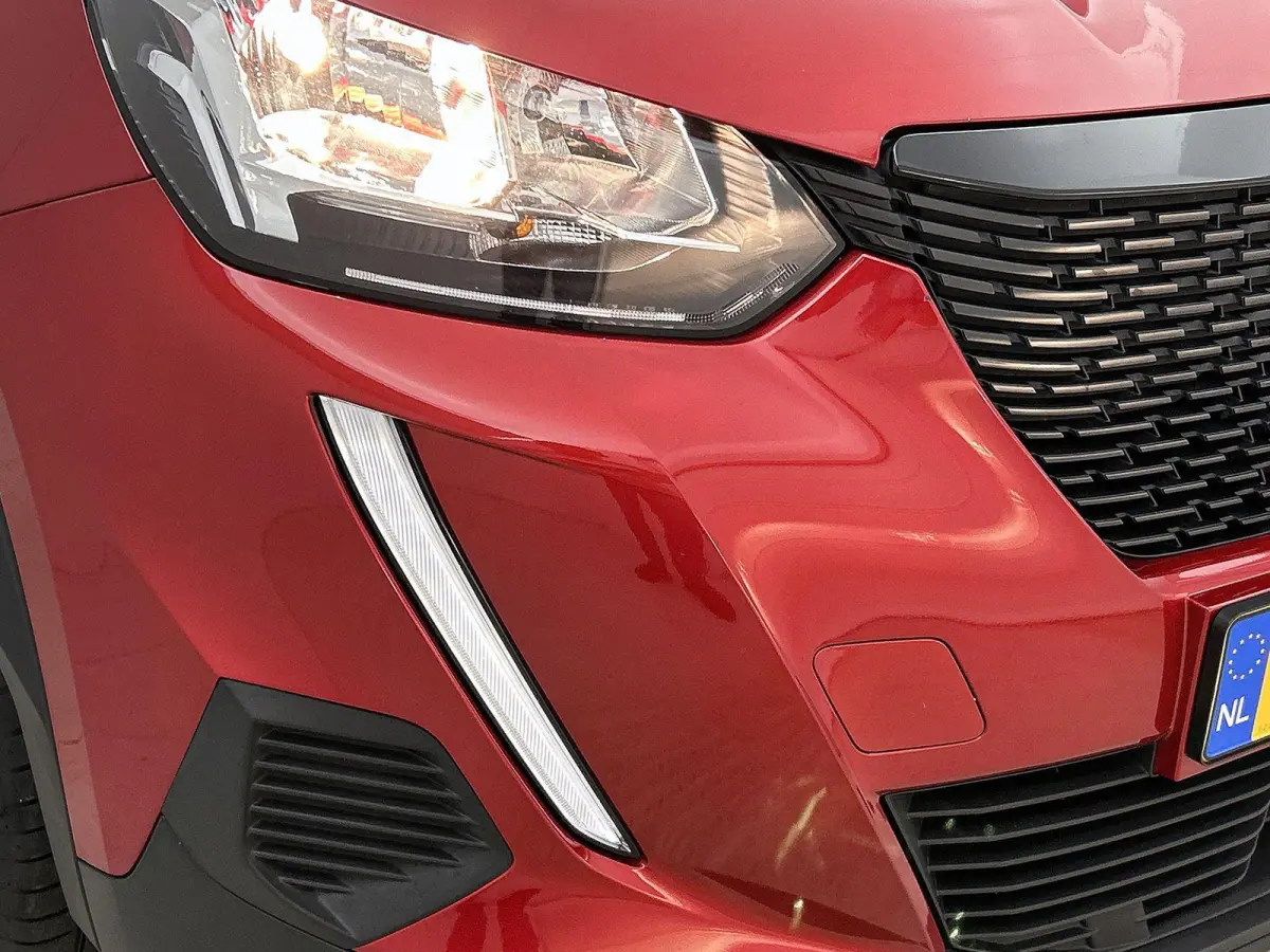 1.2 PureTech Active | Parkeersensoren Achter | Airco | Cruise Control | Apple Carplay / Android Auto | Navigatie