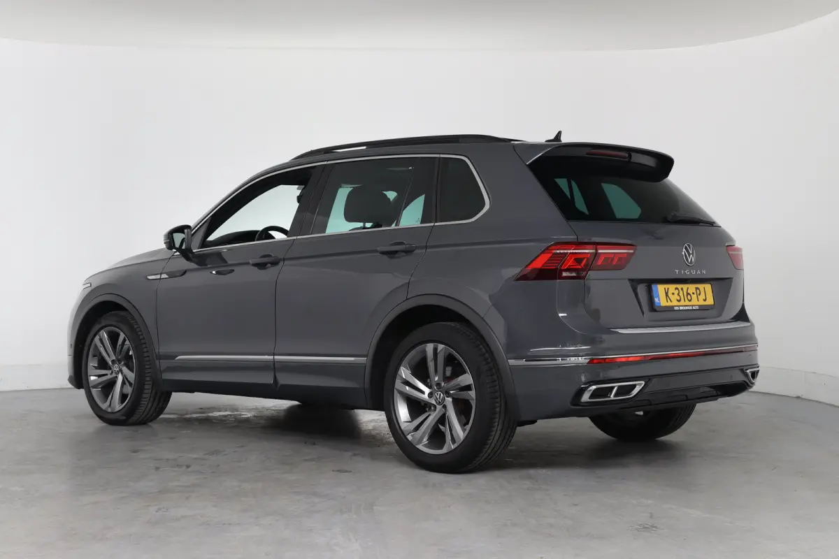 1.5 TSI R-Line | 1e Eigenaar! | Open Dak | IQ Light | Virtual | Stoel/Stuur Verwarming | Navi | Camera | Cruise Adaptive | Elk. Achterklep | Keyless | Clima