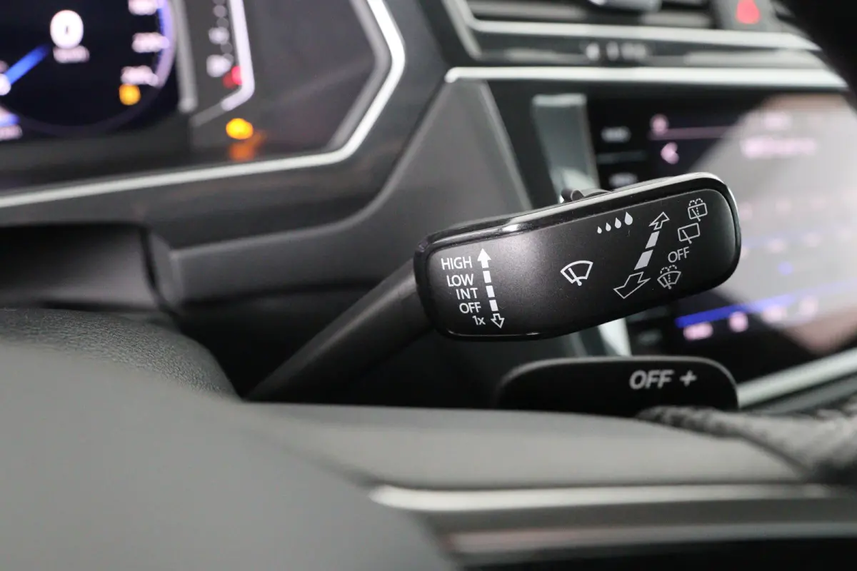 1.5 TSI R-Line | 1e Eigenaar! | Open Dak | IQ Light | Virtual | Stoel/Stuur Verwarming | Navi | Camera | Cruise Adaptive | Elk. Achterklep | Keyless | Clima
