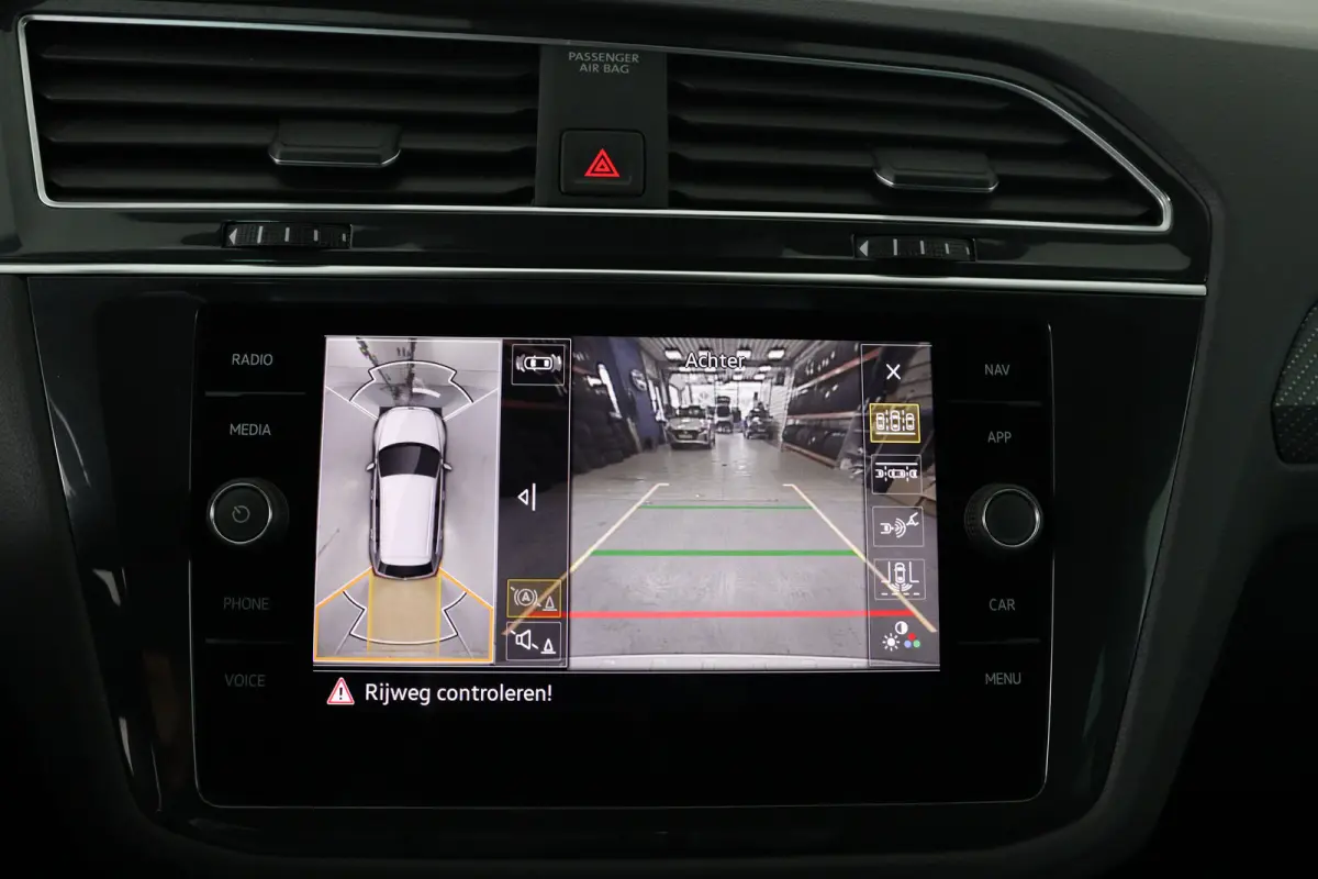1.5 TSI R-Line | 1e Eigenaar! | Open Dak | IQ Light | Virtual | Stoel/Stuur Verwarming | Navi | Camera | Cruise Adaptive | Elk. Achterklep | Keyless | Clima