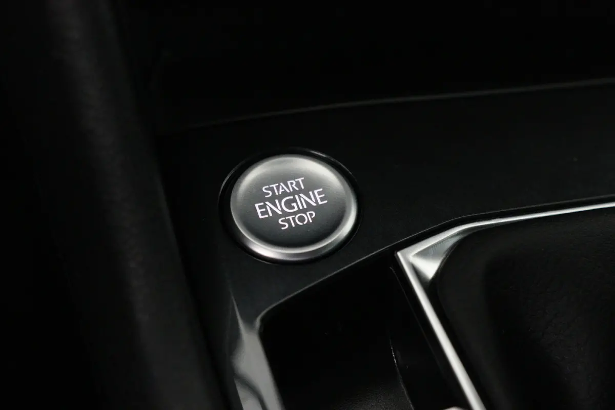 1.5 TSI R-Line | 1e Eigenaar! | Open Dak | IQ Light | Virtual | Stoel/Stuur Verwarming | Navi | Camera | Cruise Adaptive | Elk. Achterklep | Keyless | Clima