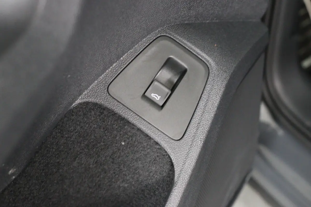1.5 TSI R-Line | 1e Eigenaar! | Open Dak | IQ Light | Virtual | Stoel/Stuur Verwarming | Navi | Camera | Cruise Adaptive | Elk. Achterklep | Keyless | Clima