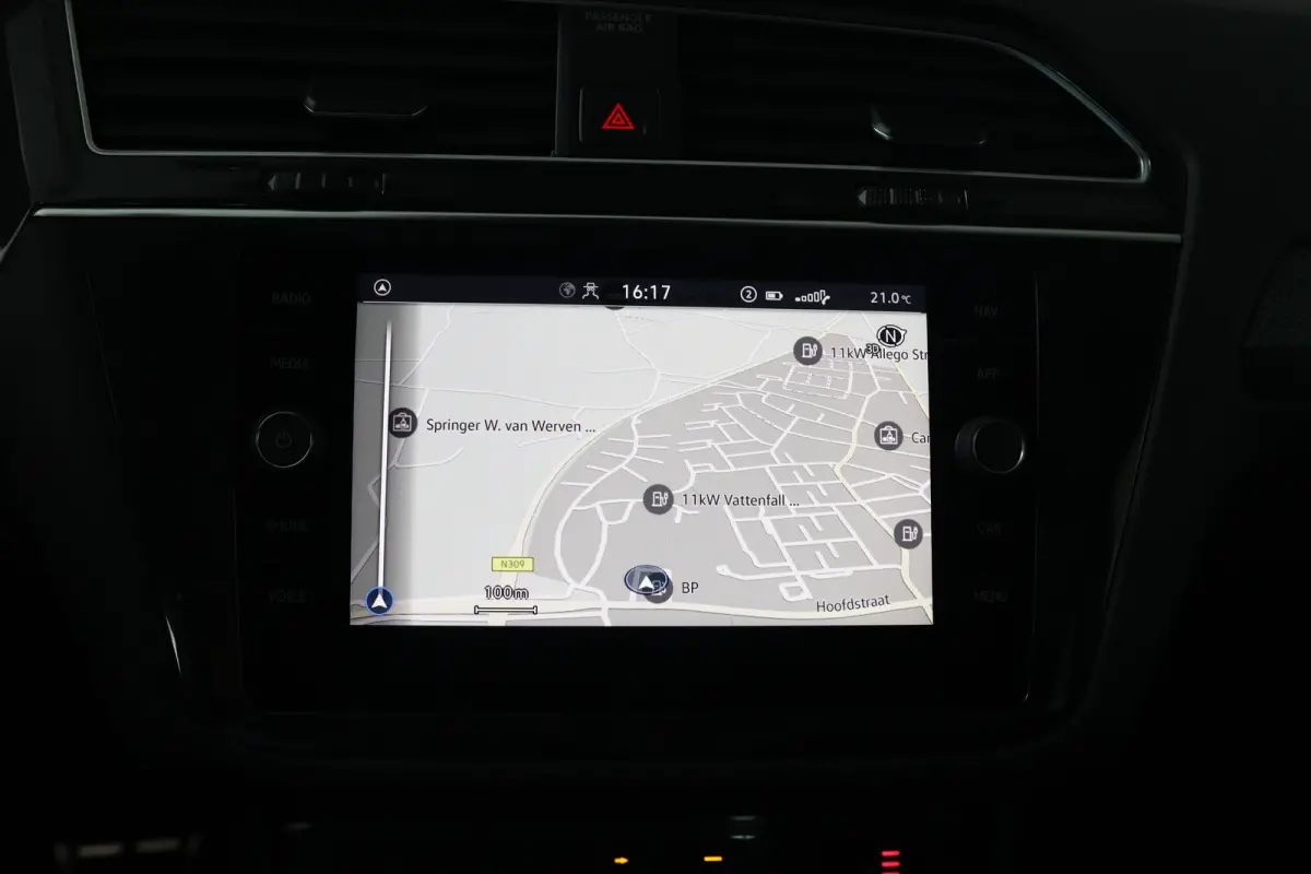 1.5 TSI R-Line | 1e Eigenaar! | Open Dak | IQ Light | Virtual | Stoel/Stuur Verwarming | Navi | Camera | Cruise Adaptive | Elk. Achterklep | Keyless | Clima