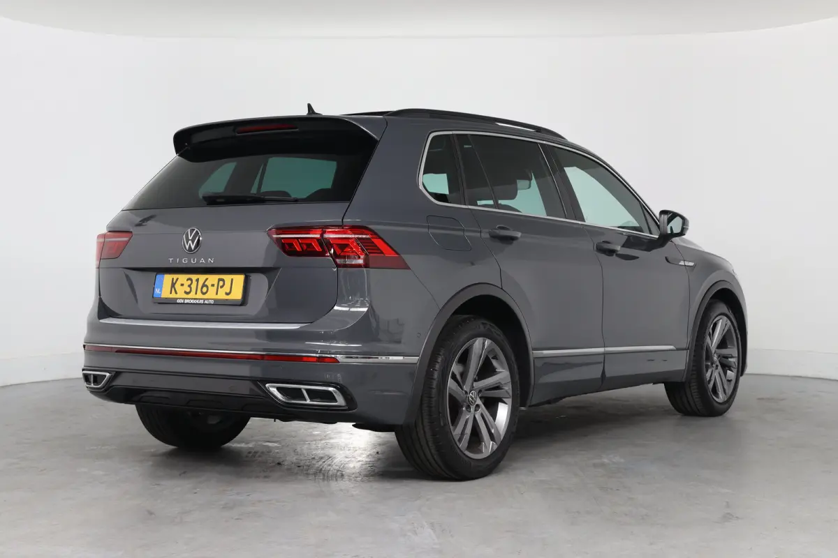 1.5 TSI R-Line | 1e Eigenaar! | Open Dak | IQ Light | Virtual | Stoel/Stuur Verwarming | Navi | Camera | Cruise Adaptive | Elk. Achterklep | Keyless | Clima