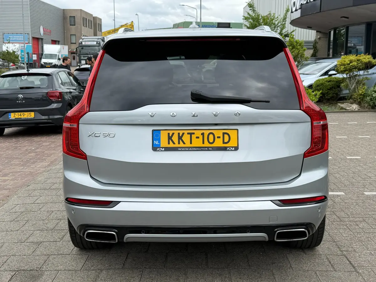 2.0 T8 Twin Engine AWD R-Design l ACC l 360 Camera