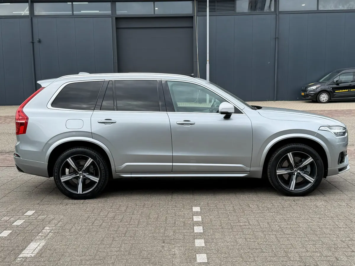 2.0 T8 Twin Engine AWD R-Design l ACC l 360 Camera