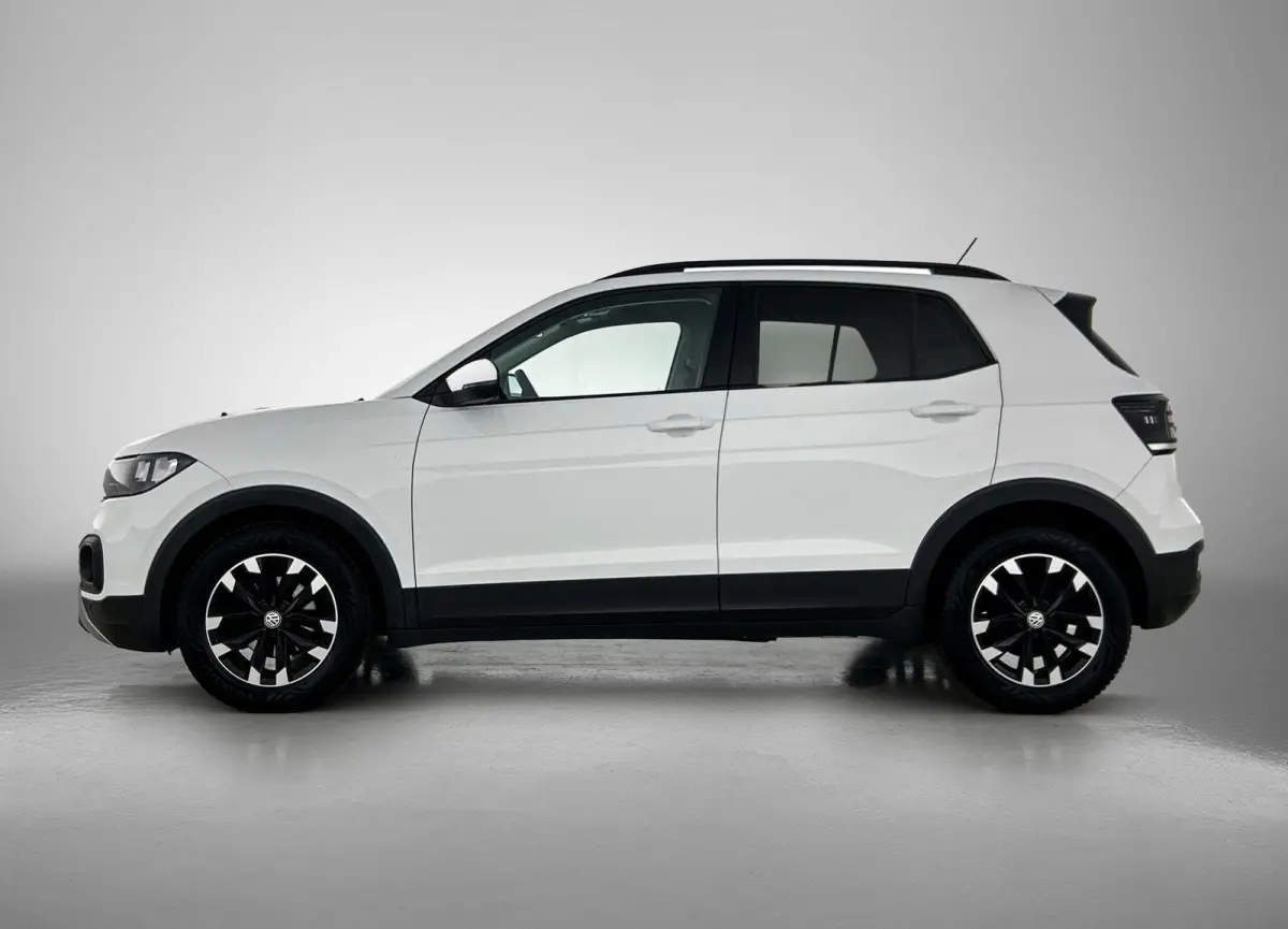 1.0 TSI Life | 95 PK | Trekhaak | All Season Banden | Parkeersensoren Voor + Achter | Navigatie | Carplay/Android Auto