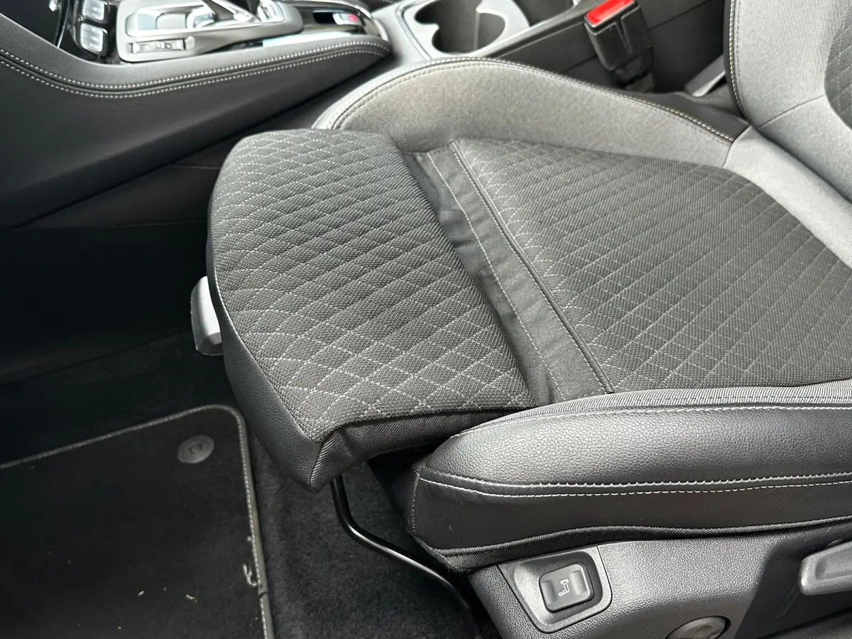 1.6 Turbo 225 PK Hybrid Elegance | SOH 95%| AGR-COMFORTSTOELEN| CAMERA + SENSOREN| NAVIGATIE + APPLE CARPLAY/ANDROID AUTO| KEYLESS START| LED| DEALER ONDERHOUDEN|