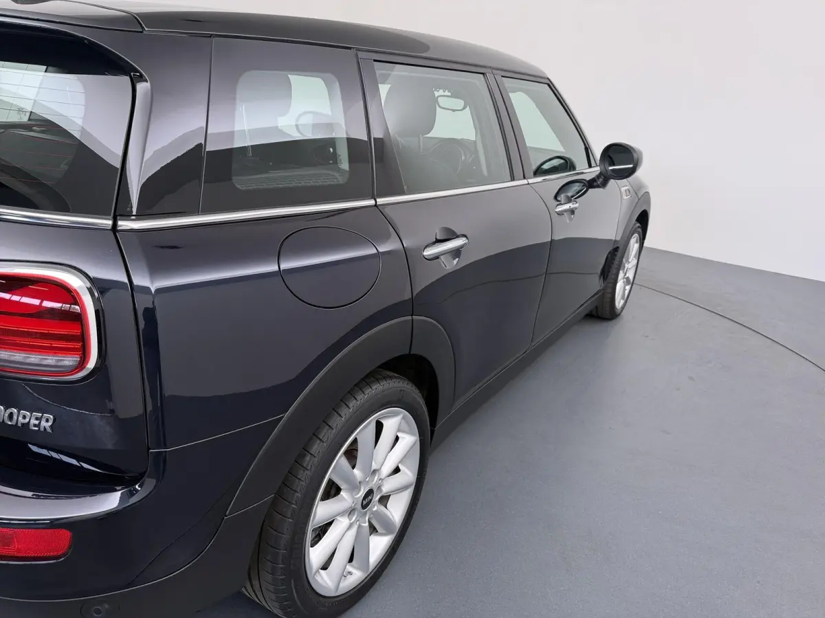1.5 Cooper Salt | Automaat | Apple CarPlay | Navigatie | Keyless Entry |