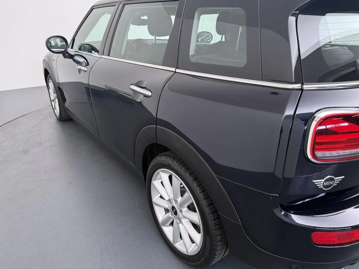 1.5 Cooper Salt | Automaat | Apple CarPlay | Navigatie | Keyless Entry |