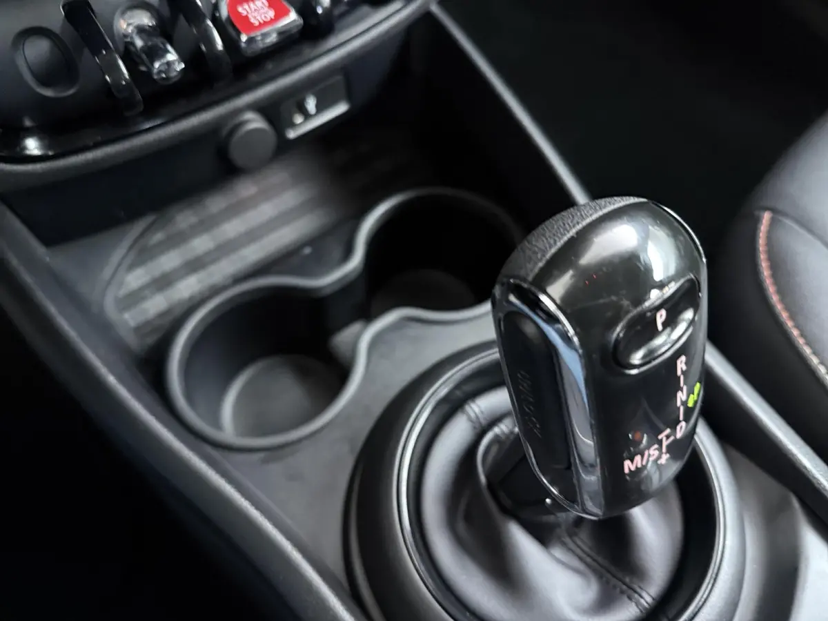 1.5 Cooper Salt | Automaat | Apple CarPlay | Navigatie | Keyless Entry |