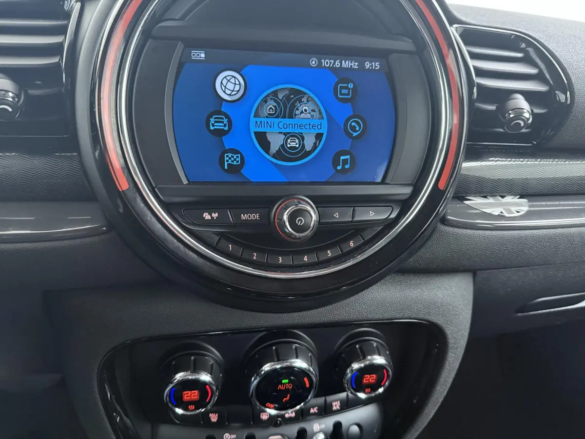 1.5 Cooper Salt | Automaat | Apple CarPlay | Navigatie | Keyless Entry |